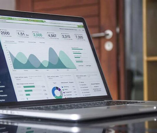 Business Intelligence di Indonesia: Mengurangi Risiko Investor dengan Keputusan Berdasarkan Data