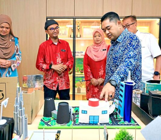 Johor melengkapi sekolah percontohan dengan teknologi canggih